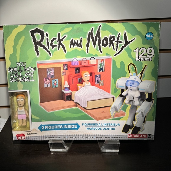 Rick and Morty Adult Swim Lego Set and Keychain Bundle NWT - Picture 4 of 6